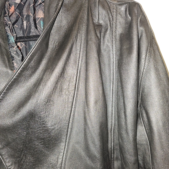Vintage leather bomber jacket (flaws) - Picture 10 of 13